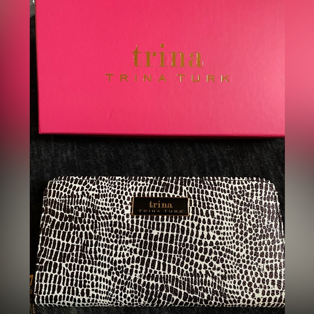 Trina Turk walket